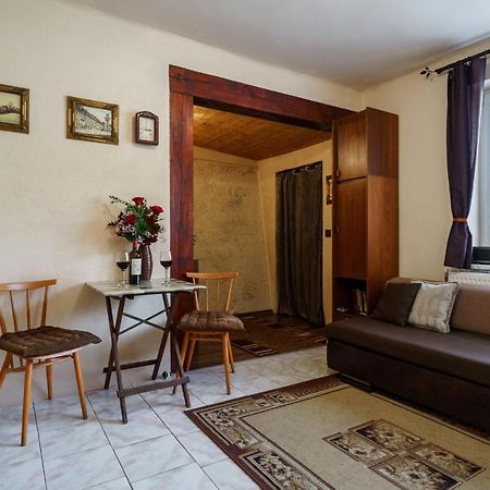 Apartment Melita - The Very Centre Of Town Banska Stiavnica Luaran gambar