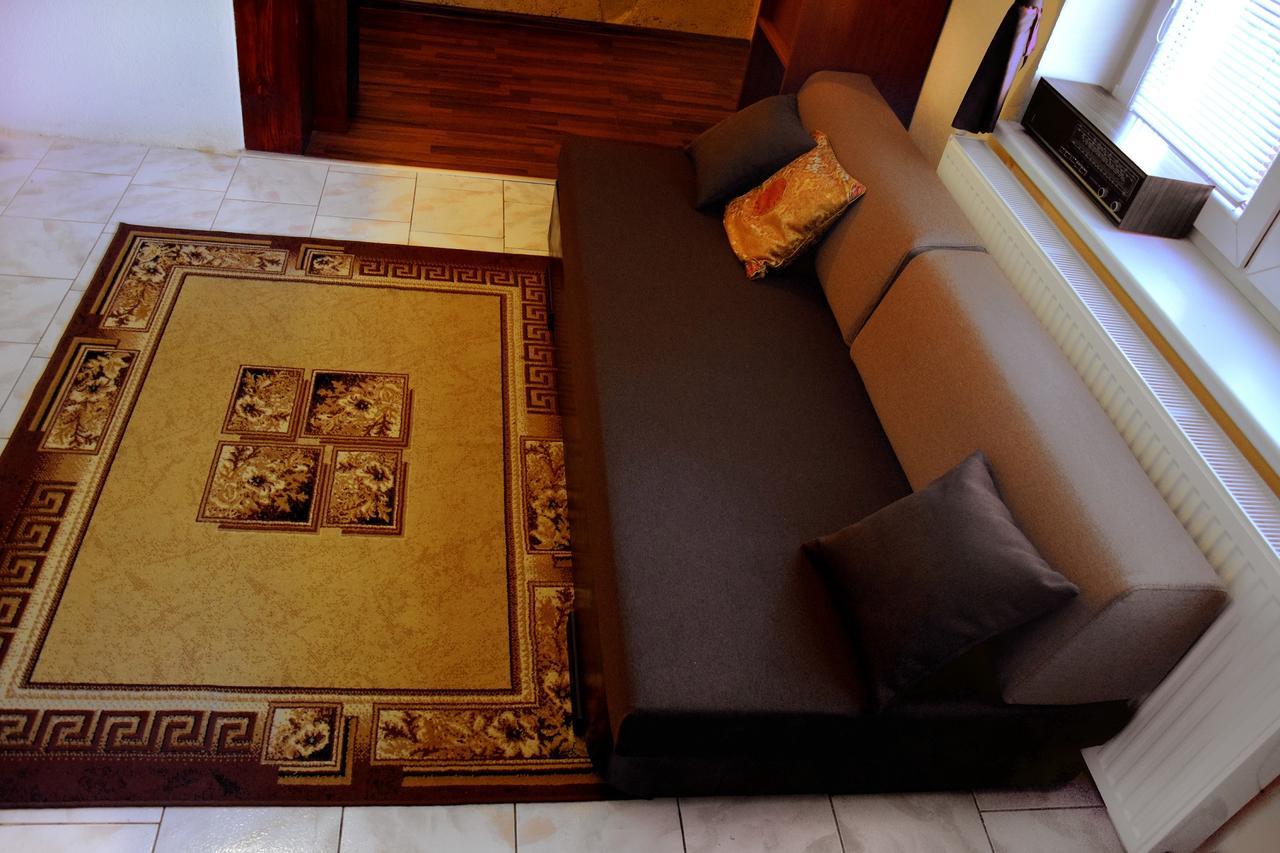 Apartment Melita - The Very Centre Of Town Banska Stiavnica Luaran gambar